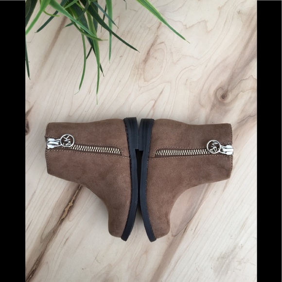 MICHAEL Michael Kors Girls' Emma Boots NEW - Picture 6 of 7